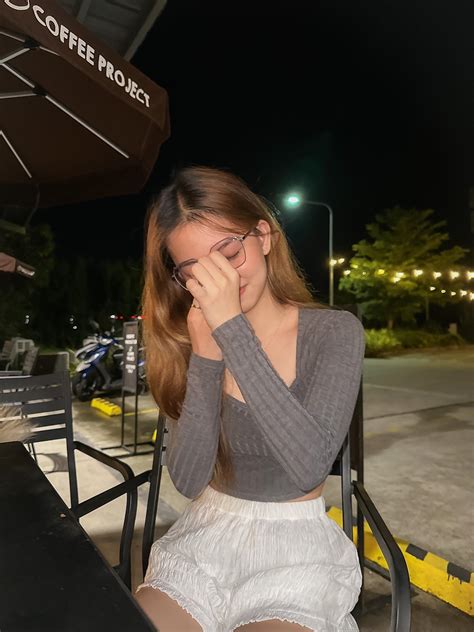 Chelsea Reyes (@chelsixxi) • Instagram photos and videos.